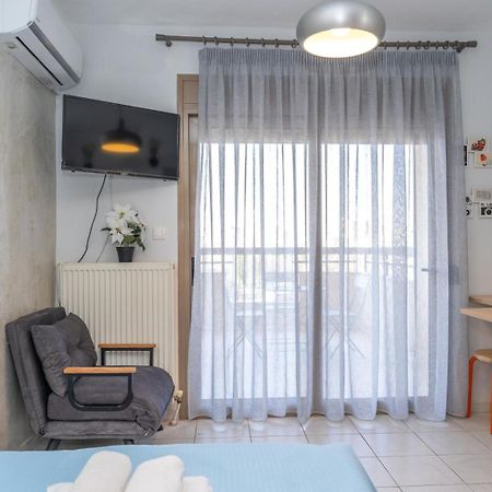 Kosmos Service Apartment Beautiful Studio 3 With Additional Cost Parking Tesalónica Exterior foto