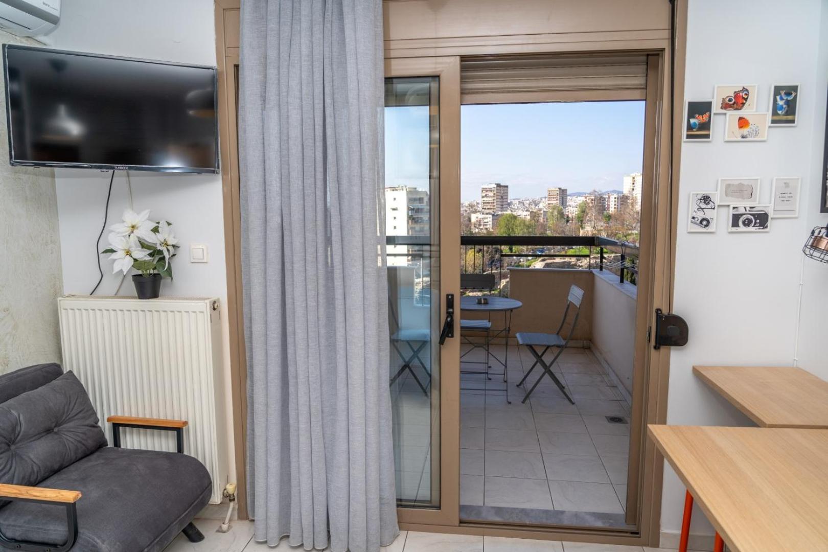 Kosmos Service Apartment Beautiful Studio 3 With Additional Cost Parking Tesalónica Exterior foto